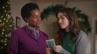 This means that someone on the inside
knew his secret. - The Case of the Christmas Diamond