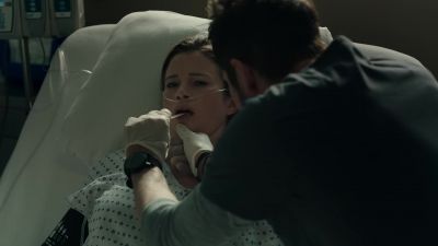 This might be uncomfortable. - The Resident