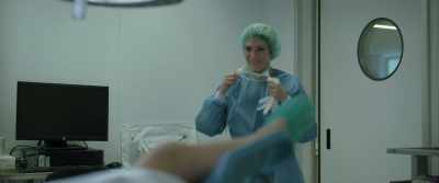 This is Mónica, the hospital's best OB. - The Cuckoo's Curse