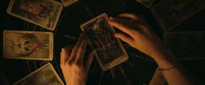 This month you're gonna
need to face your demons - Tarot