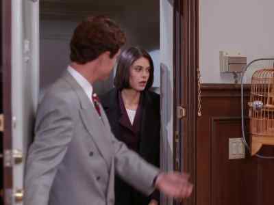 This is my apartment. - Lois & Clark: The New Adventures of Superman