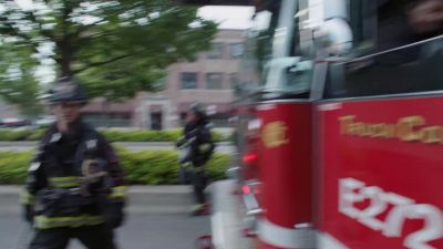 - This is my building.
- You got to do something. - Chicago Fire