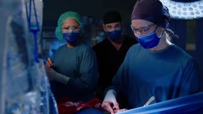 - This is my case.
- Was your case. - Chicago Med
