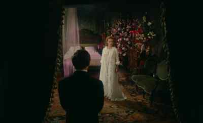 This was my father's bedroom. - The Immortal Story