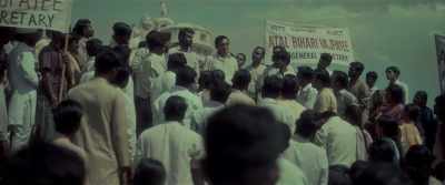 This is my friend Subodh Mehto. - Main Atal Hoon