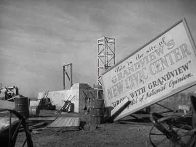 This is my last broadcast
from this ghost town, and ghost town it is. - Magic Town