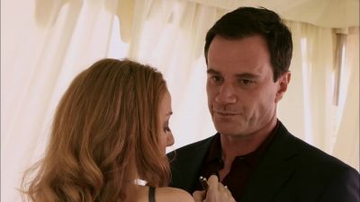This is my personal number. - White Collar