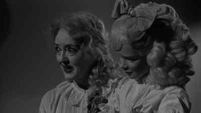 This is my very own. - What Ever Happened to Baby Jane?