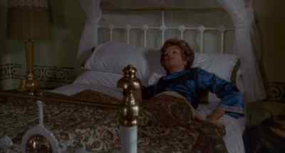 This is my wife, Inez. - The Vault of Horror