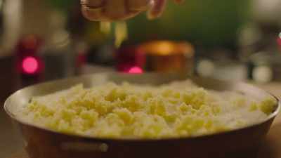 This needs 30 minutes
in a 200-degree oven, - Nigella: At My Table