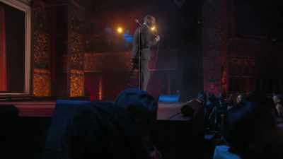 This next comedian,
I have no idea who she is. - Marlon Wayans Presents: The Headliners