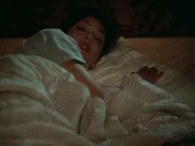 - This is not a bed.
- No, this is a bed. - Lois & Clark: The New Adventures of Superman