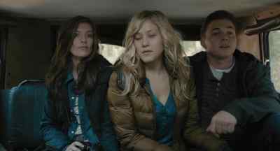 This is not right, you guys. - Chernobyl Diaries