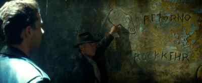 This is not the Mitchell-Hedges skull. - Indiana Jones and the Kingdom of the Crystal Skull