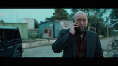- This one's basketball, not soccer.
- So what? - Furioza