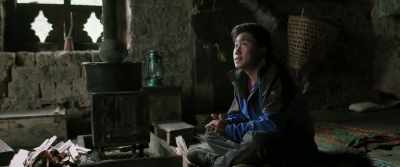 This is Phurba and his wife Yangchen. - Lunana: A Yak in the Classroom