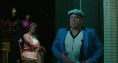 This place is filled with women Aren't they great - True Stories