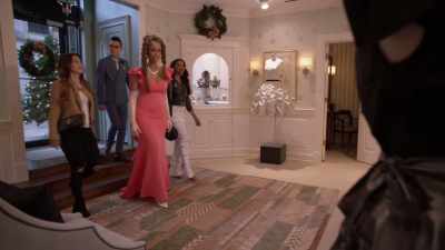 This place is strangely
making me feel better already. - Life-Size 2