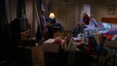 This place sucks, mom. - Mom