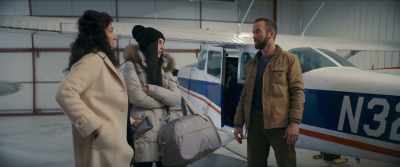 -This plane is perfectly safe.
-[phone buzzes] - Legacy Peak
