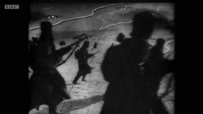 This programme contains
scenes which some viewers
may find upsetting. - Berlin 1945