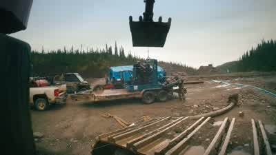 This pump here right now is what's going to feed Monster Red. - Gold Rush