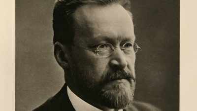 This quiet, unassuming professor
from Sweden had been persuaded - Raiders of the Lost Past with Janina Ramirez