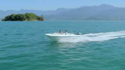 This requires taking a
boat out towards Mamangua, - Restaurants at the End of the World