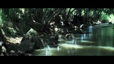 This river will get us straight into Cameroon. - Tears of the Sun