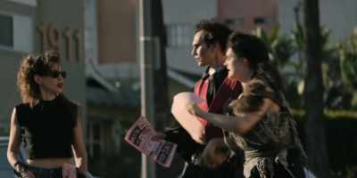 This is Rob, and he's coming.
And he's bringing his entire coven. - GLOW