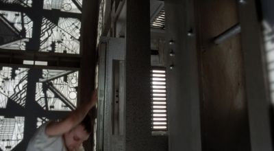 This room moves to zero 1 and 1 on the X axis - Cube