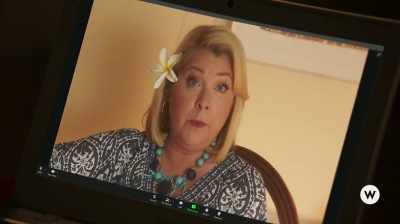 This season in Hawaii,
you and Ben, - You Had Me at Aloha