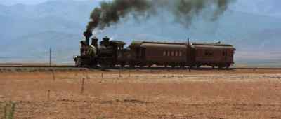 This sequence,
of course, is a parallel - Once Upon a Time in the West