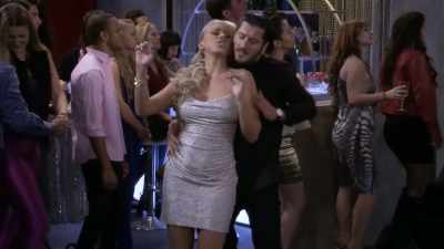 This... this She-Wolf Pack thing,
I have to go pretend to care. - Fuller House