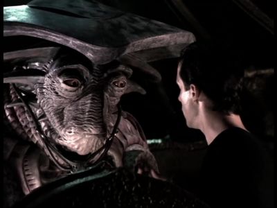 This ship, this Moya. - Farscape