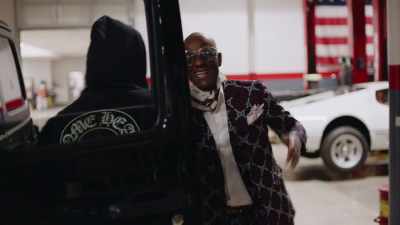 This is shit is hard as f***.
Black-on-black ****, that's-- - Skrrt with Offset