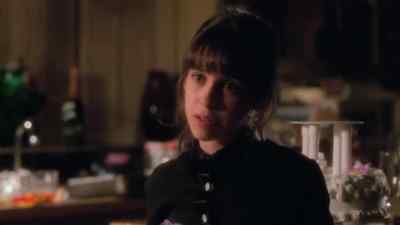 This should stay in the
family, your Mom's ring. - Party of Five