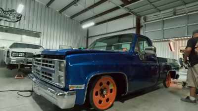 This show is called
the C10s in the Park. - Shorty's Dream Shop