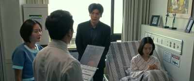 This situation has 
little chance , it seems choking - The Night of the Undead
