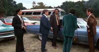 -This Slim's car?
-Yeah. - Uptown Saturday Night