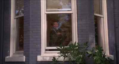 - This is so annoying!
- (BURT) The garage will pick up the car. - Roommates