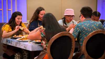 -This is so good.
-(laughter) - Secret Chef