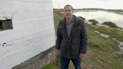 This solitary pillbox located here at Pawlett - The Buildings That Fought Hitler