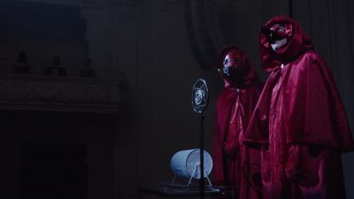 This is some Illuminati bullshit - The Lovebirds