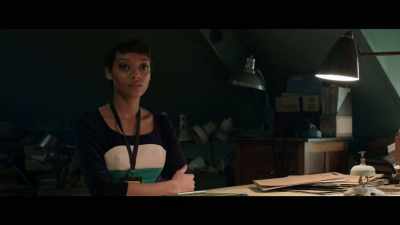 This is Sophie Pettingel.
She managed to get here on time. - The Portable Door