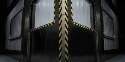 This state-of-the-art
blast-proof facility - Intersect