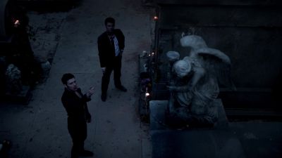This statue. - The Originals