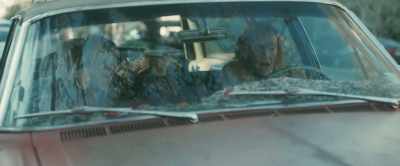 - This stupid car! Yes!
- Yeah! - The Estate