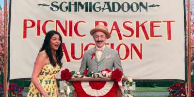 This super-hot guy just
bought me for two dollars. Yeah. - Schmigadoon!