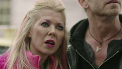This is suspicious. Come on. - Sharknado 5: Global Swarming
